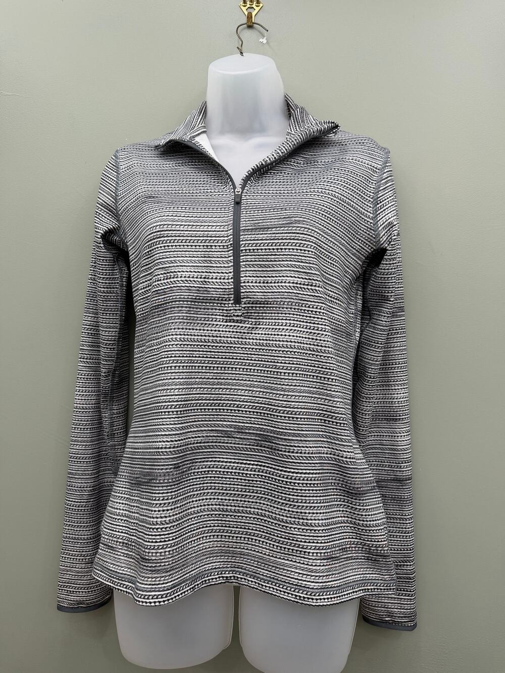 Nike Dri-FIT Quarter Zip Women M Black White Print Running Thumbholes